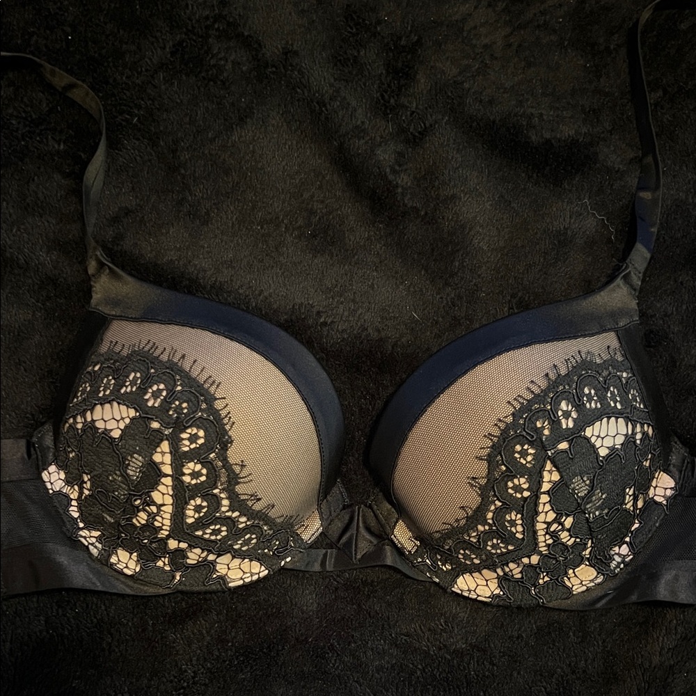 Elegant Black Lace Bra
